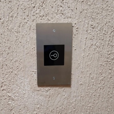 Замена кнопки лифта считывателем